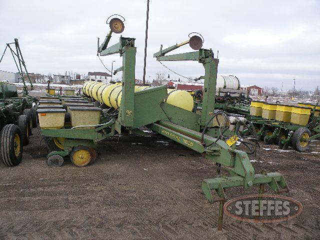  John Deere 7000_1.jpg